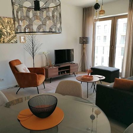 Bartine - Modern And Spacious Flat Near The Sea, Free Parking Space Oostende Eksteriør bilde