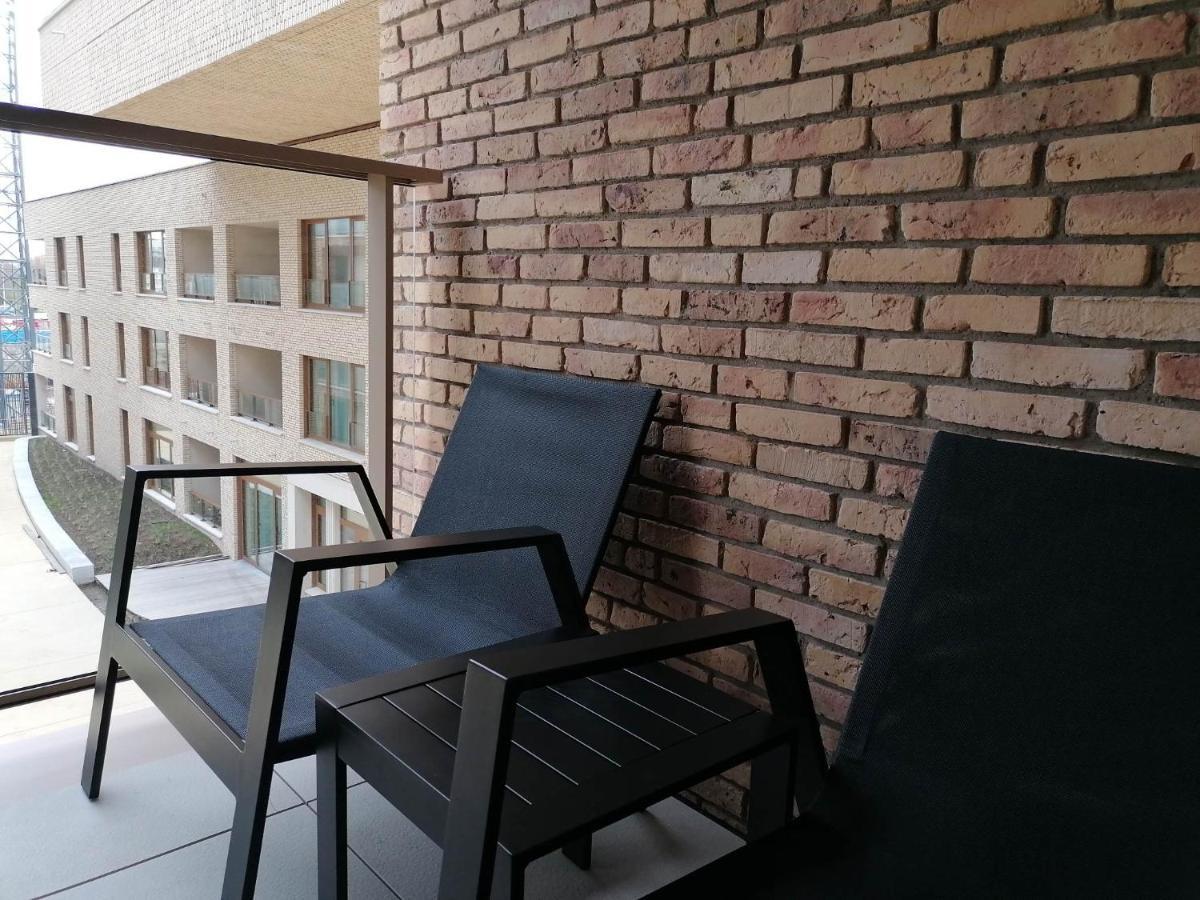 Bartine - Modern And Spacious Flat Near The Sea, Free Parking Space Oostende Eksteriør bilde